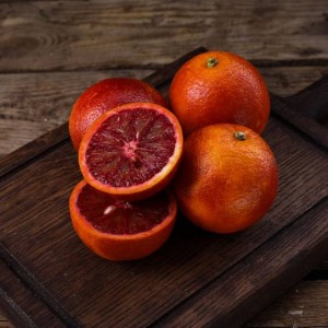 Апельсины красные